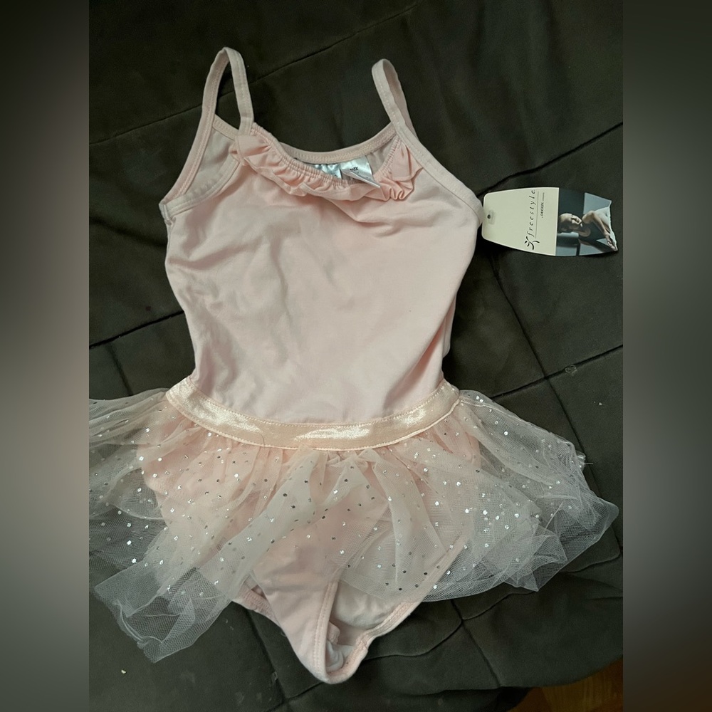 NEW LISTING - Danskin freestyle ballet leotard